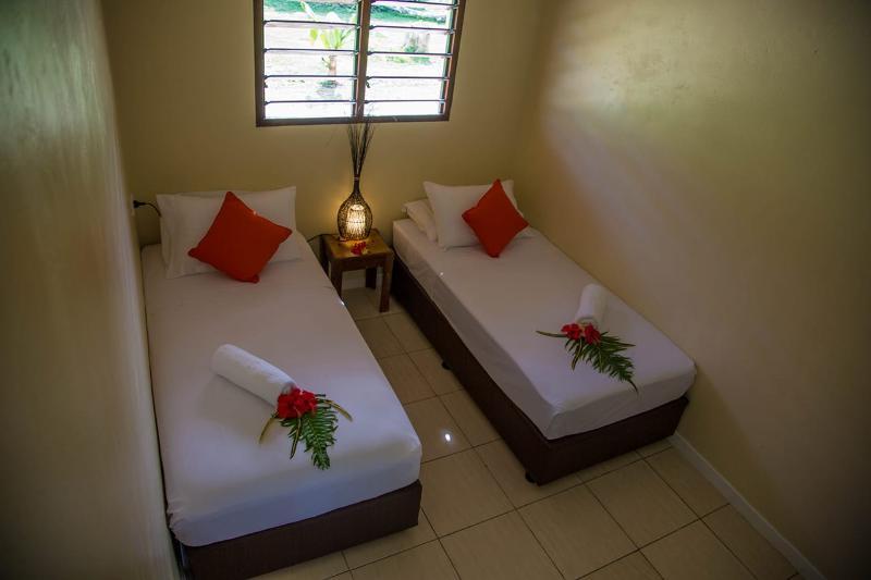 Blue Bay Resort & Restaurant Port-Vila Extérieur photo